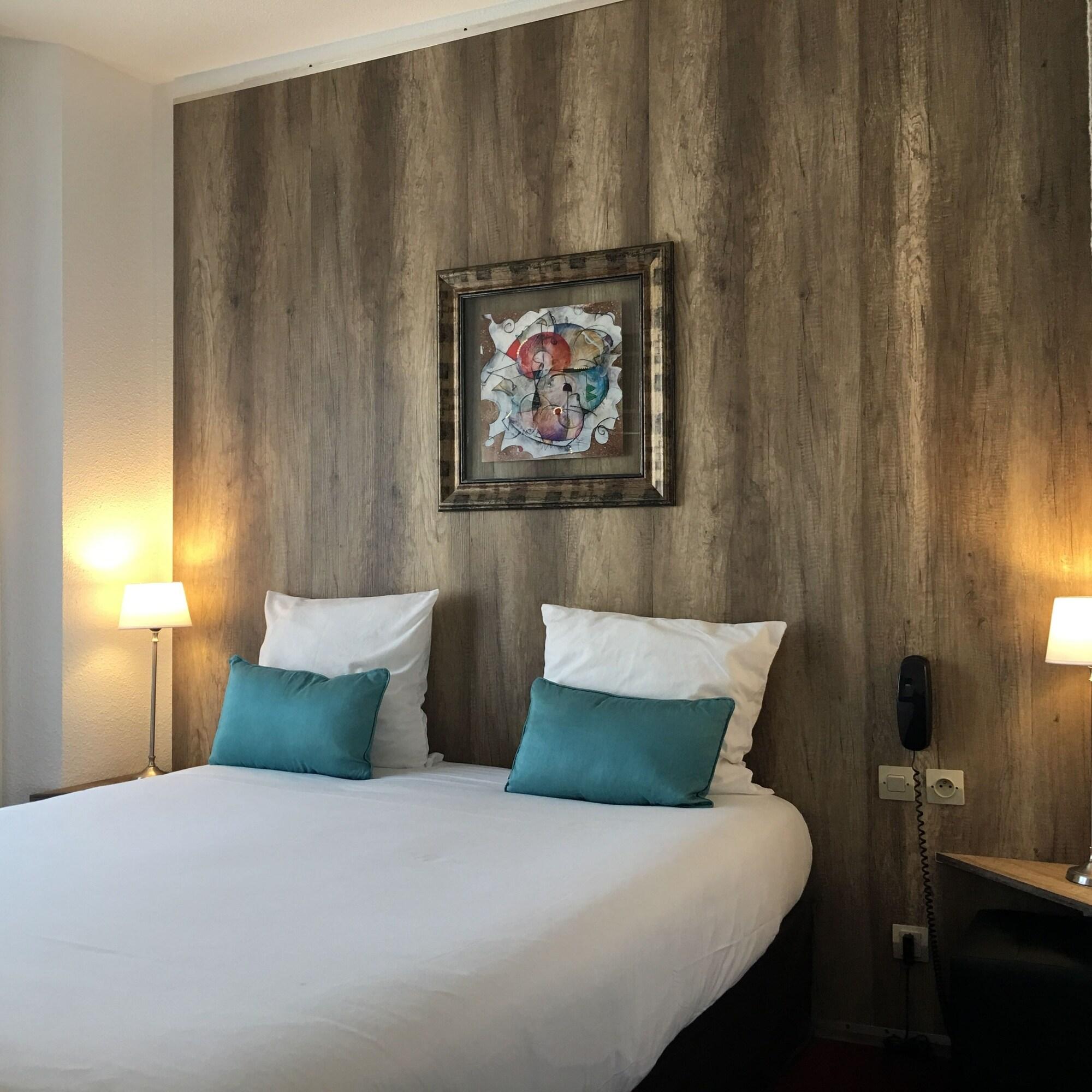 Hotel Du Trosy Clamart Exterior photo