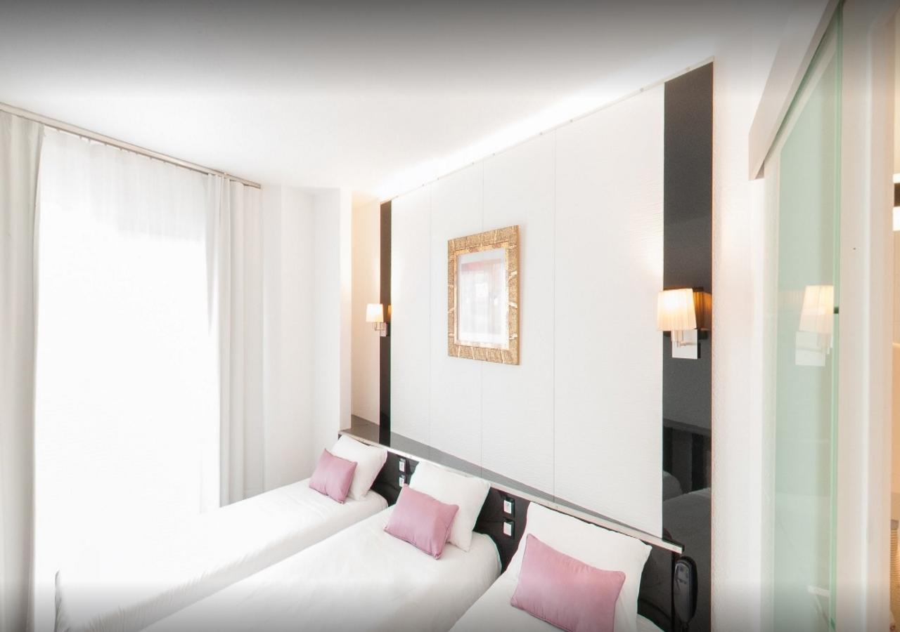 Hotel Du Trosy Clamart Exterior photo