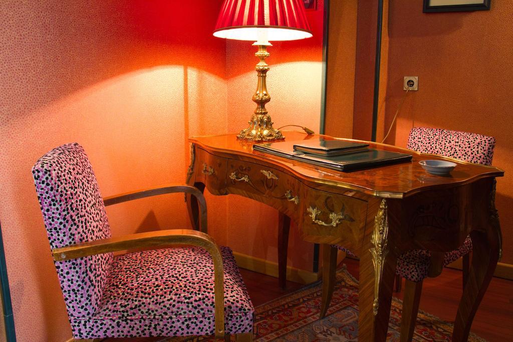 Hotel Du Trosy Clamart Exterior photo